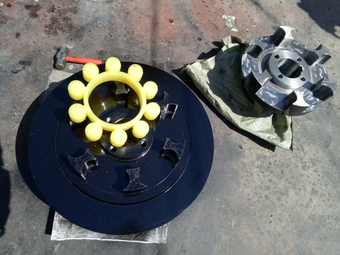 MLPK型帶制動盤梅花形彈性聯軸器 MLPK型帶制動盤梅花形彈性聯軸器