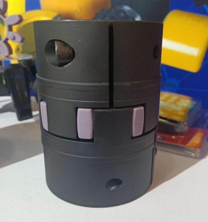 夾緊式花鍵梅花型彈性聯軸器 夾緊式花鍵梅花型彈性聯軸器